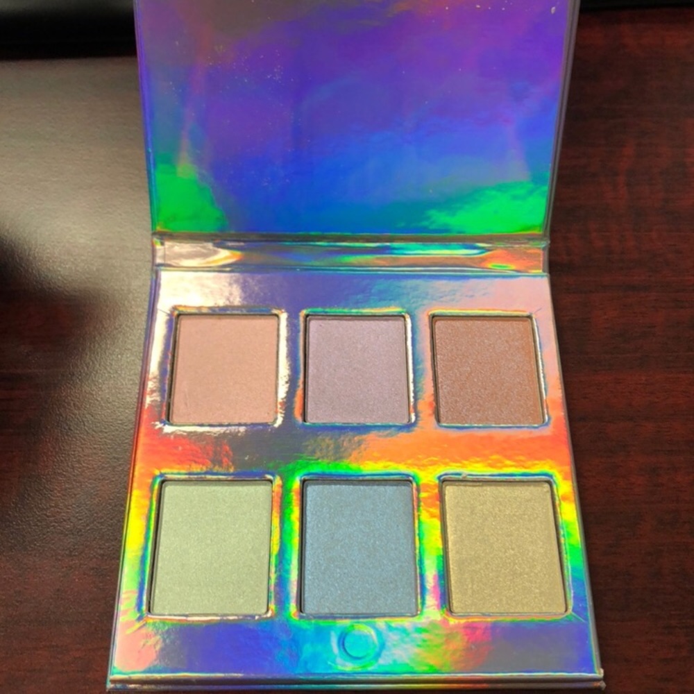 Naked cosmetics